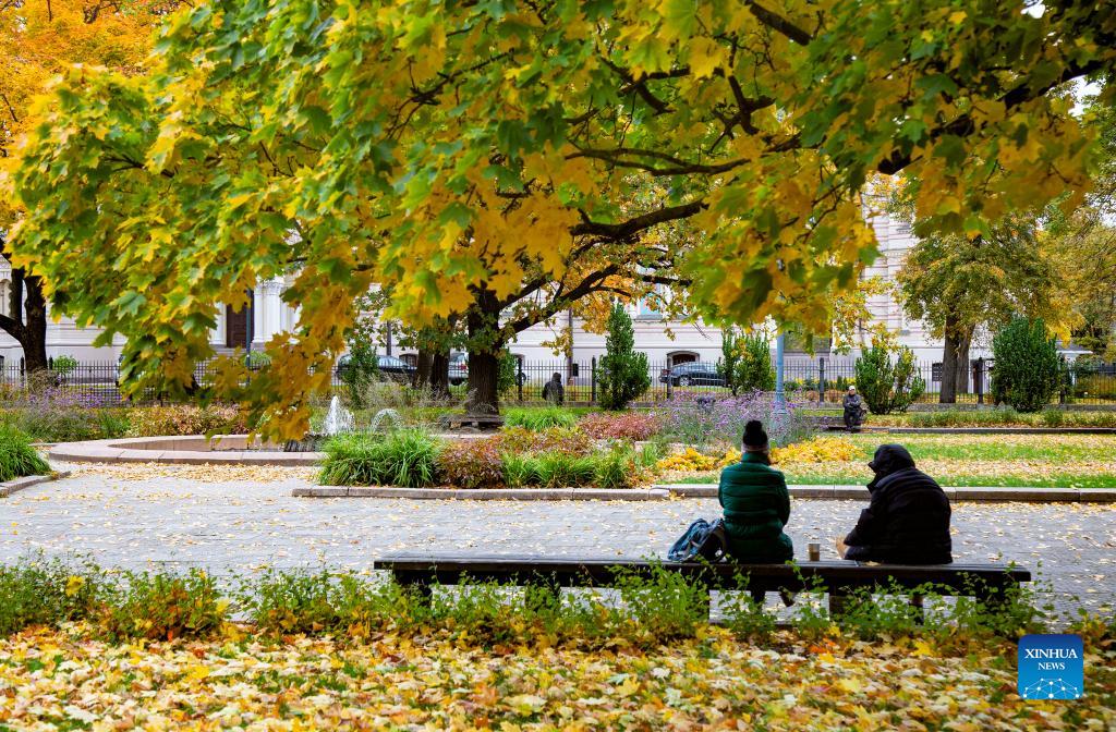 autumnsceneryofrigalatvia