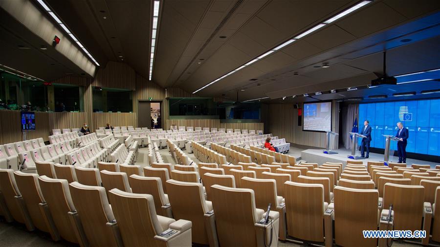 eu ministers agree on 672.