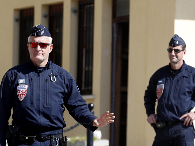 covid: france reinforces controls at italian border