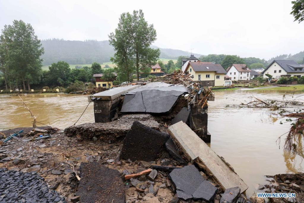 germany floods death toll exceeds 100