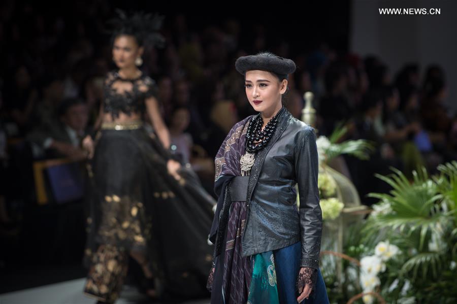 Indonesia Fashion Week 2017 opens in Jakarta - Xinhua | English.news.cn