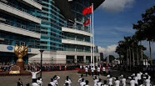 Flag-raising ceremony marks 20th anniversary of Hong Kong's return