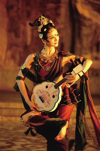 《龙门金刚》主舞骆文博:通过舞蹈展现刚柔并济战胜困难的力量