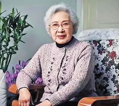 人民艺术家著名电影表演艺术家秦怡电影是我一生的追求