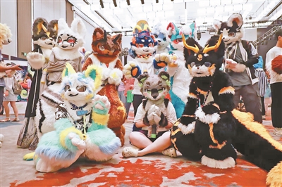 拟人化动物服装设计 开启职业新赛道