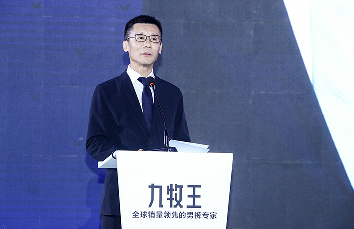 中国服装协会会长陈大鹏致辞