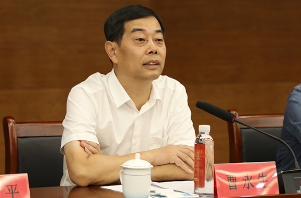 中国农业科学院果树研究所所长曹永生会上,果树研究所所长曹永生表示