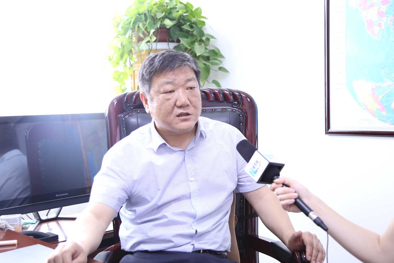 新华网专访河南省漯河市临颍县县长王继周