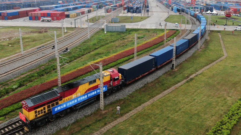 中欧专列上的&ldquo;客人&rdquo; 是国产品牌汽车