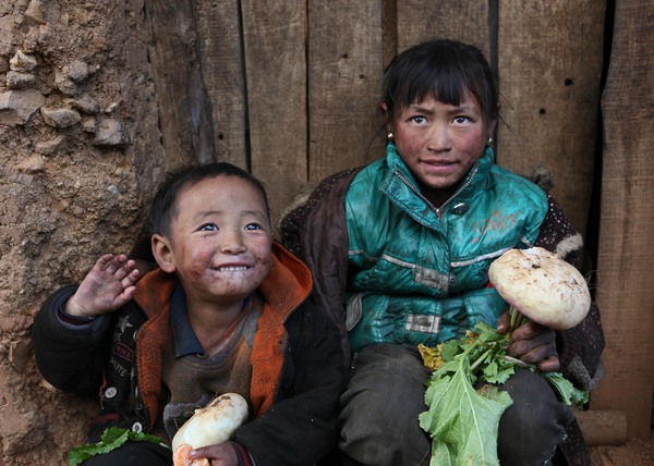 关注贫困摄影大赛