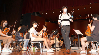 人机交互音乐会：唱响不一样的《东方之珠》