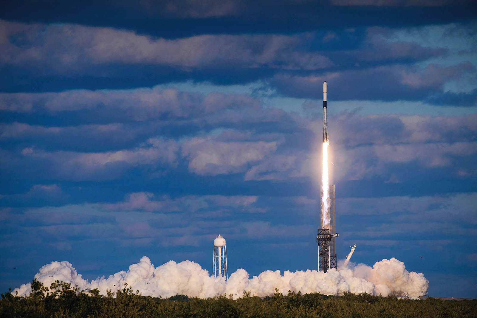 当前军备竞赛点线面