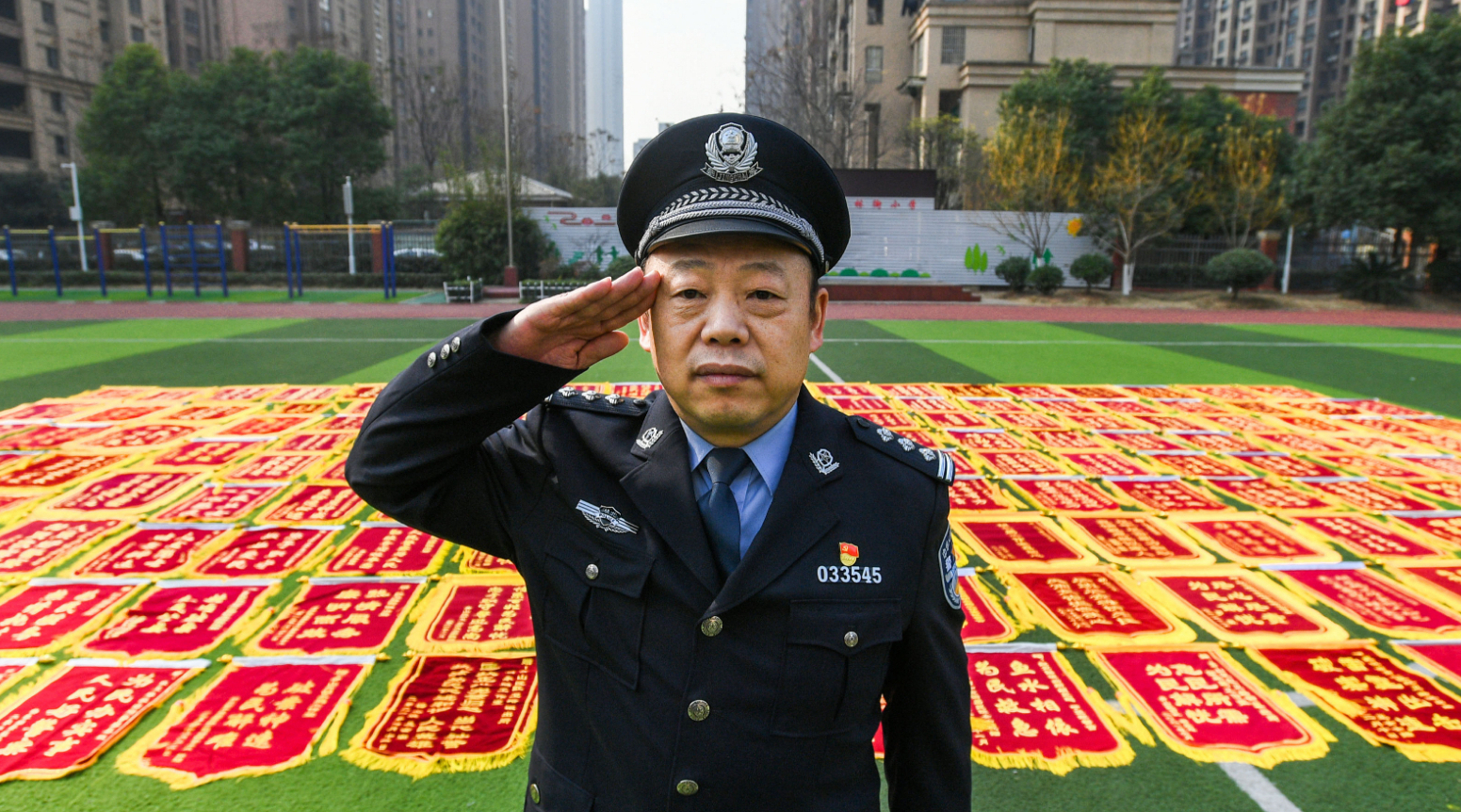 小事警察胡永鹏中国网事推荐