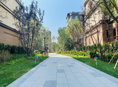 卓越万科翡翠山晓三期入市续新区域产品供应