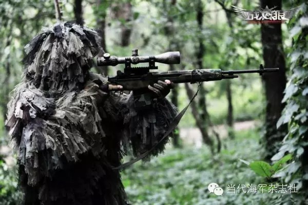 台上一分钟,台下十年功.百米打刀刃,百米穿杨,百米破蛋,枪响靶落.