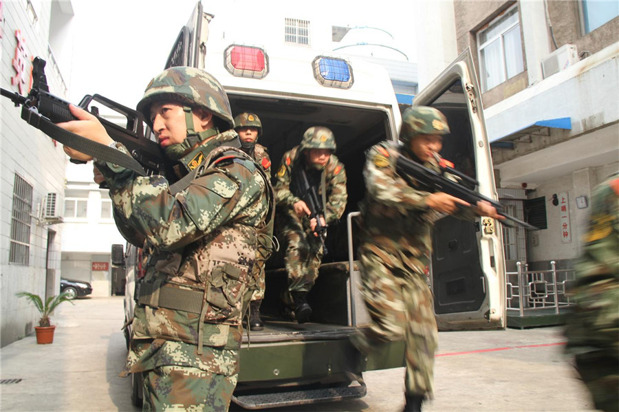 直击:武警安徽总队池州支队实战化训练