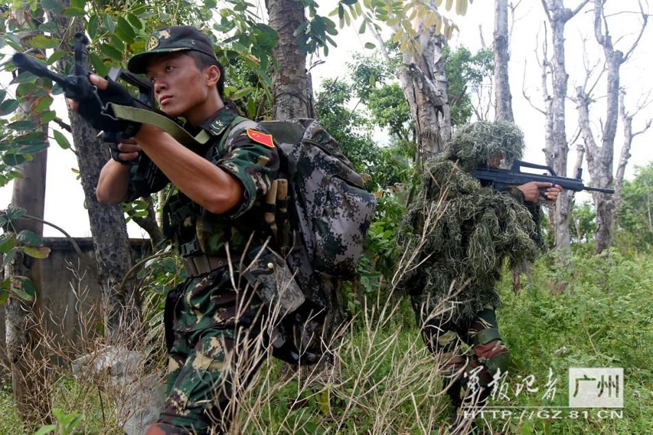 组图:三亚两栖侦察连战力直追特种部队 -新华时政-新华网