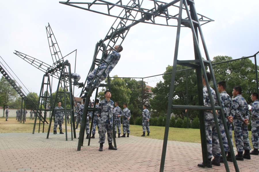 防眩晕训练.韩松豫摄