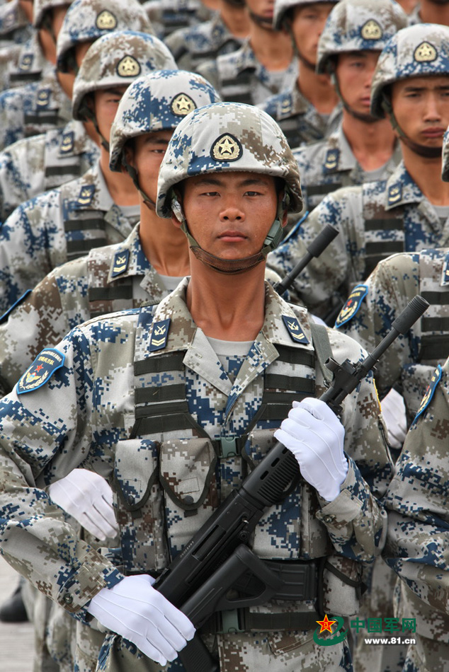 雄起中国步兵历次国庆阅兵步兵集锦