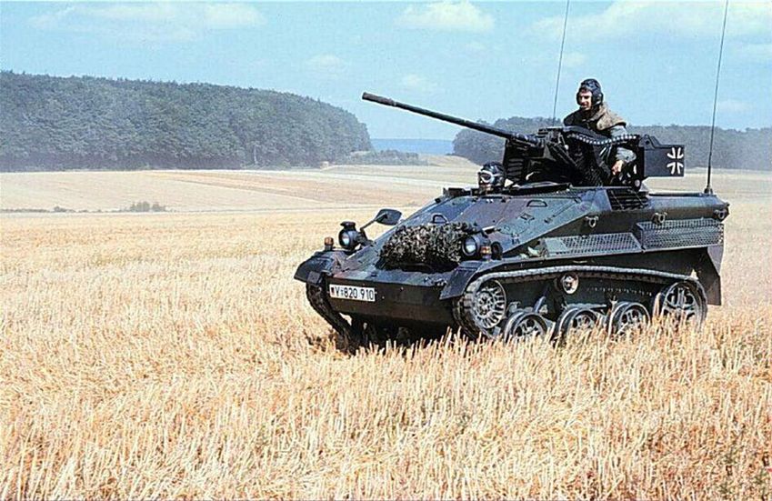 德国鼬鼠空降战车