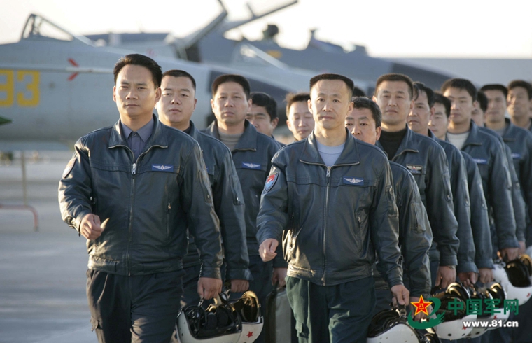 好图看不停:中国空军特种服装 珍贵史料不容错过