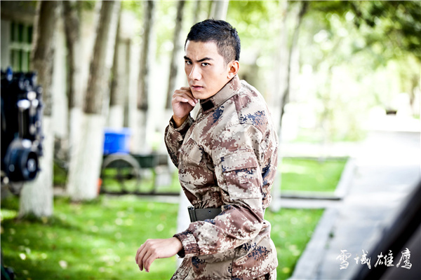 《雪域雄鹰》热播:极地军旅挑战世界屋脊