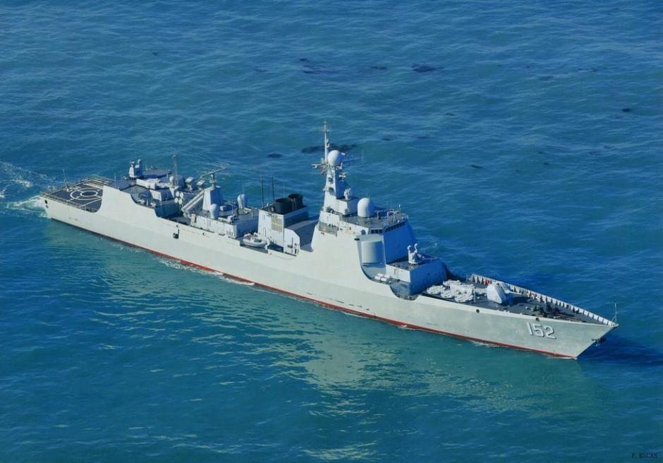 052c型152"济南"号导弹驱逐舰于2014年12月22日服役.