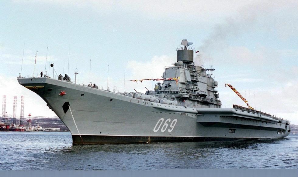 超清大图苏联造多艘航母如今俄仅剩一艘