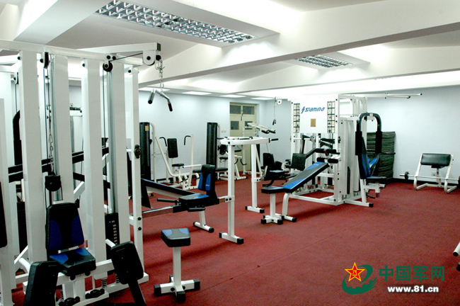 解放军信息工程大学体能训练馆