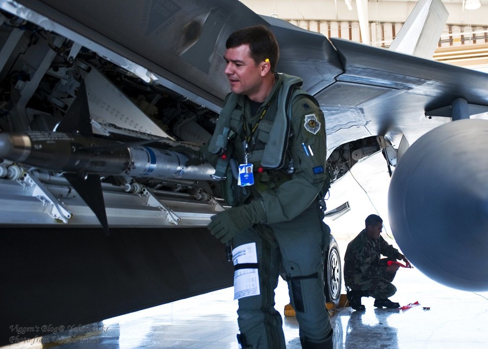 美国空军怨声载道:战机飞行员缺口超过500人