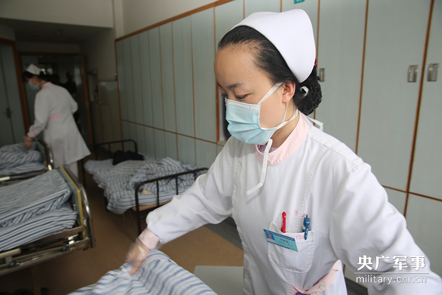 包含原武警总医院住院办理陪诊挂号出院后定期复查提醒，康复不中断的词条