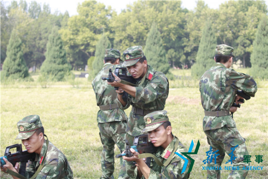 天山雄鹰从课堂飞到部队里武警8673部队维吾尔族大学生战士买买提疆