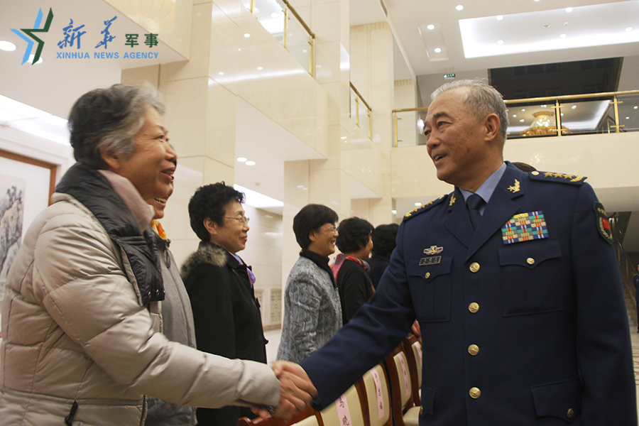 中央军委委员,空军司令员马晓天,空军政治委员于忠福等空军党委常委在