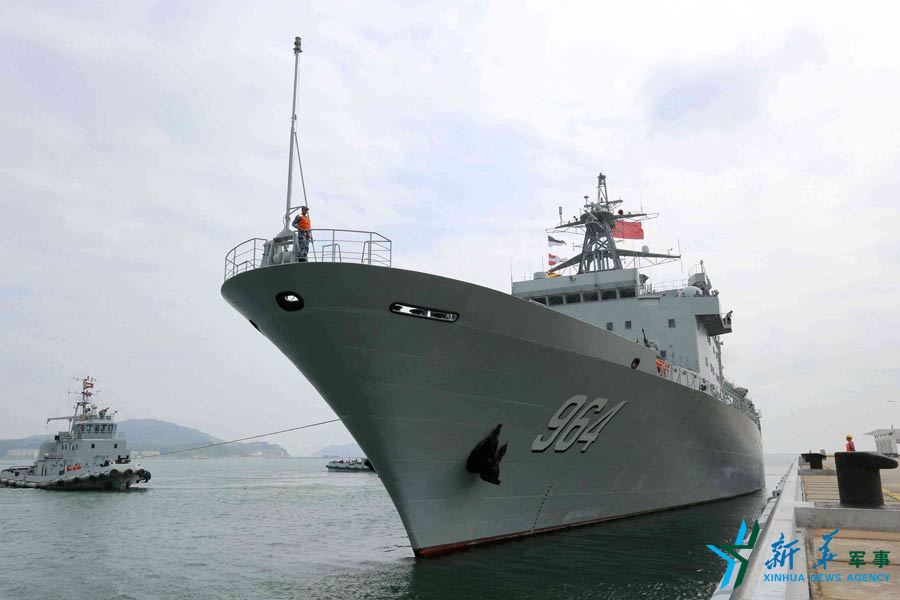 中国海军南海舰队远海编队训练启航