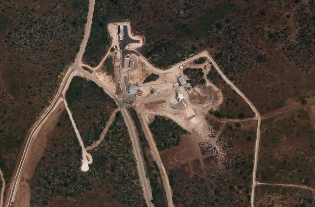 planet实验室发布的以色列sdot micha空军基地4月24日卫星照片报道称