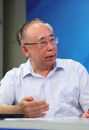 冯培德:为空军研制更多新装备