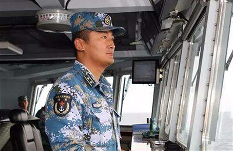 赵岩泉代表:"博士舰长",逐梦深蓝航道