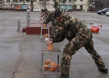 黑龙江绥芬河边防拉开大练兵序幕