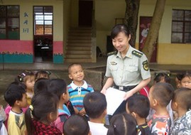 陶莎莎：80后女民警“村官”的民生答卷