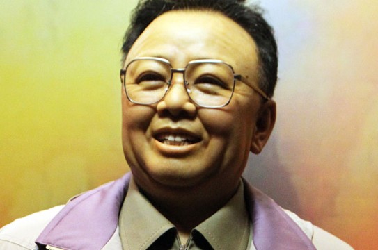 中方赠送金正日蜡像