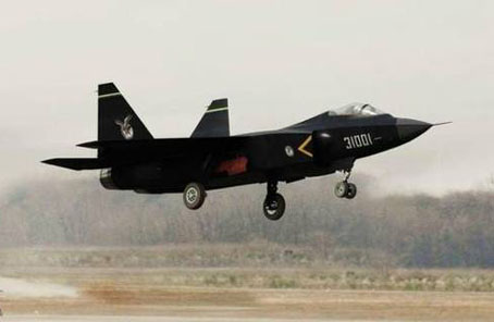 中国研制舰载版歼-20？专家：歼-31更适合上航母