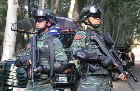 武警新疆总队官兵为第五届中国-亚欧博览会保驾护航