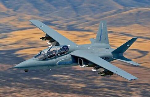 美空军挑选新轻型攻击机