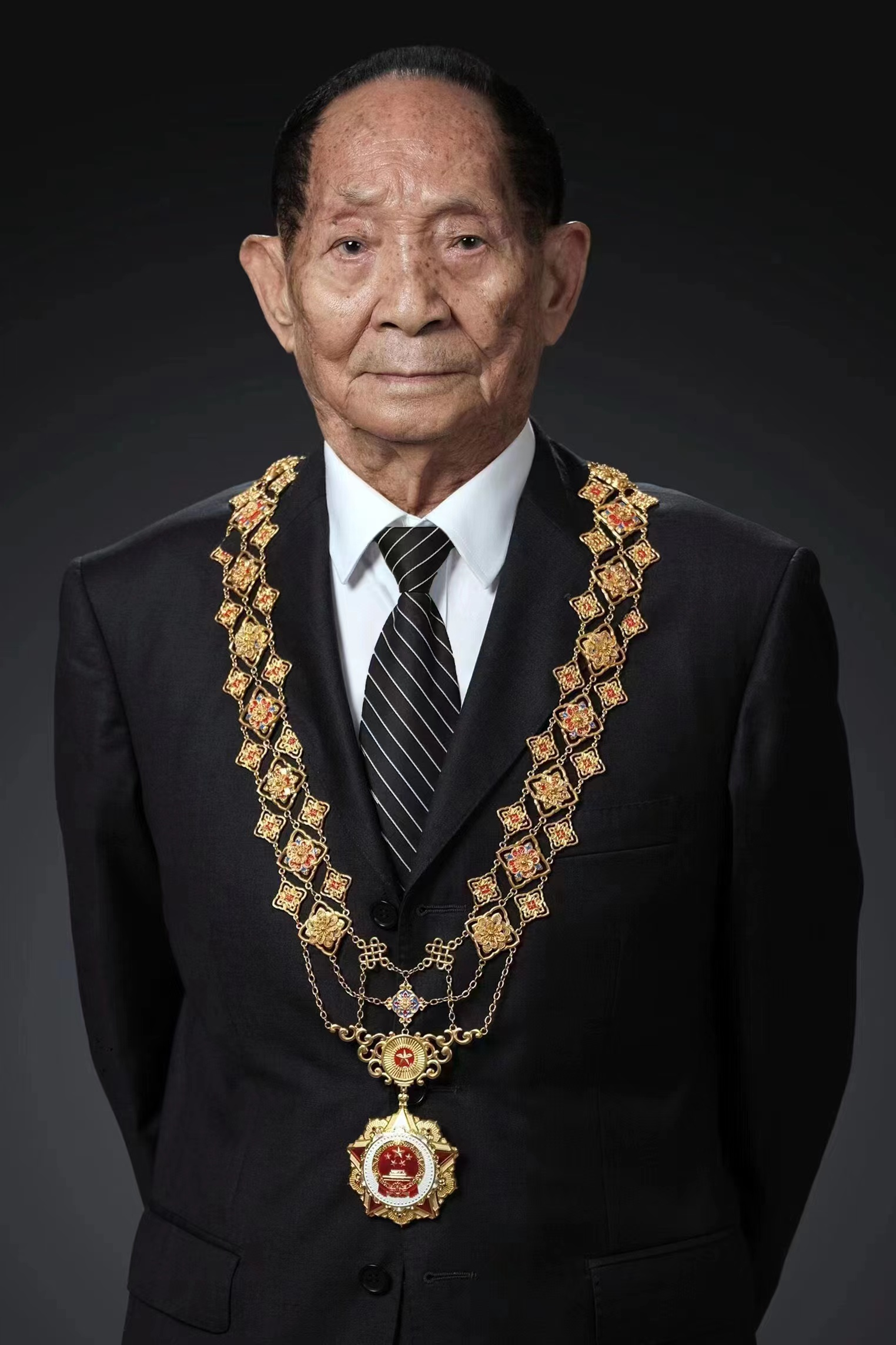 传承公益大爱逐梦禾下乘凉袁隆平慈善信托成立仪式圆满举办