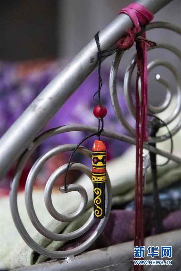 （决战决胜脱贫攻坚&middot;图文互动）（4）大凉山深处再次响起的口弦