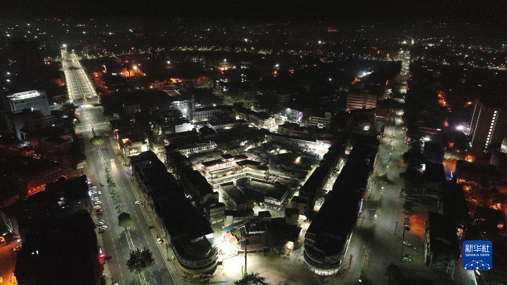 印度中央邦实行宵禁遏制疫情