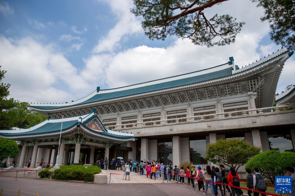 韩国青瓦台游客参观范围进一步扩大