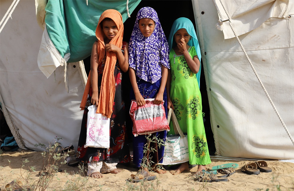 也门:战争阴影下的求学儿童