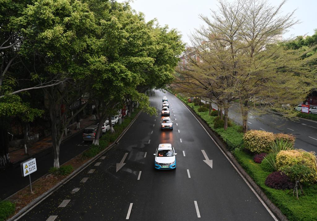 核酸检测样本的转运&ldquo;镖师&rdquo;