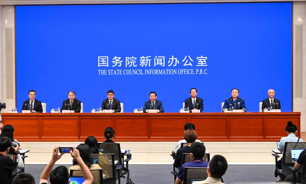 新华全媒 丨小村夜"战":中原麦收 "抢"字当头-新华网